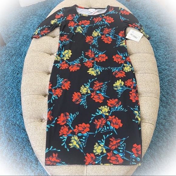 💕New WithTag Lularoe Julia Dress Black Floral💕 - Picture 6 of 8